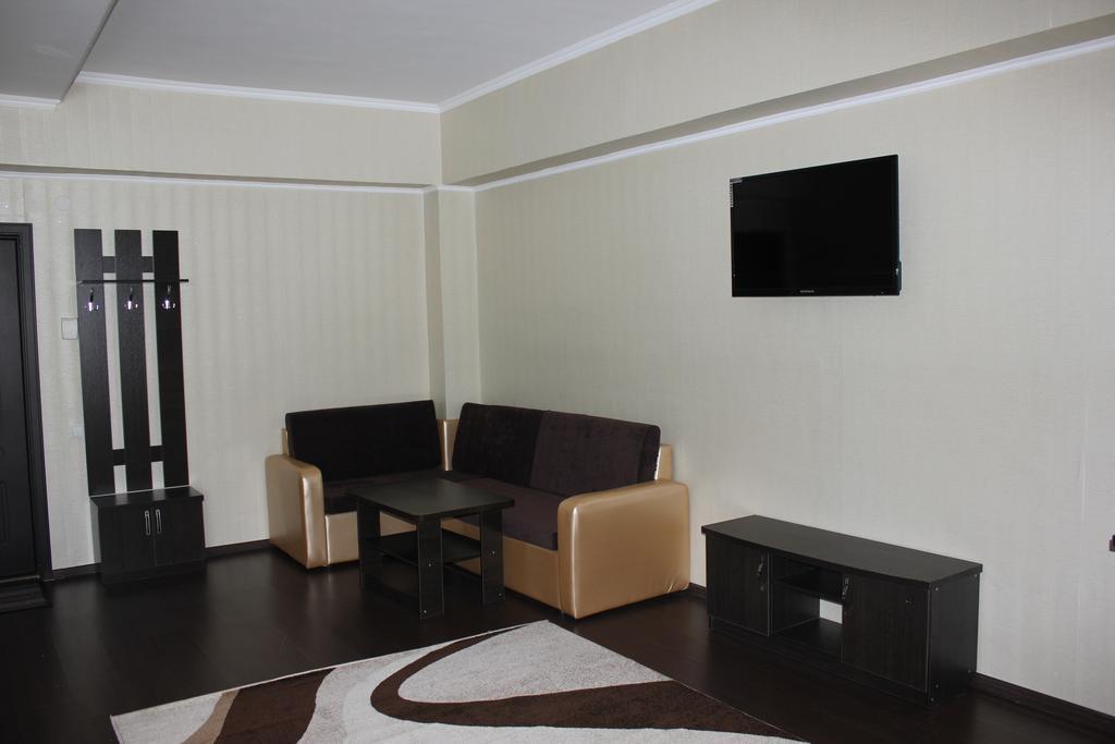 Home Hotel Astana Cameră foto