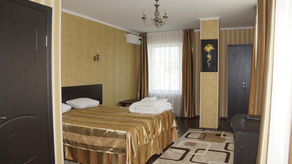 Home Hotel Astana Exterior foto